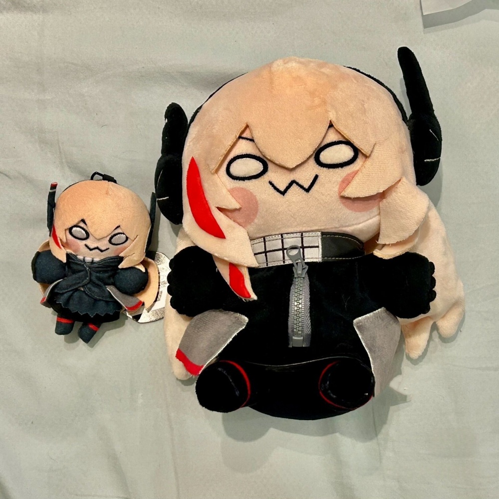 Game Girls Frontline M4 SOPMOD – Cosplay Plushie Prop Bewertung und Preis